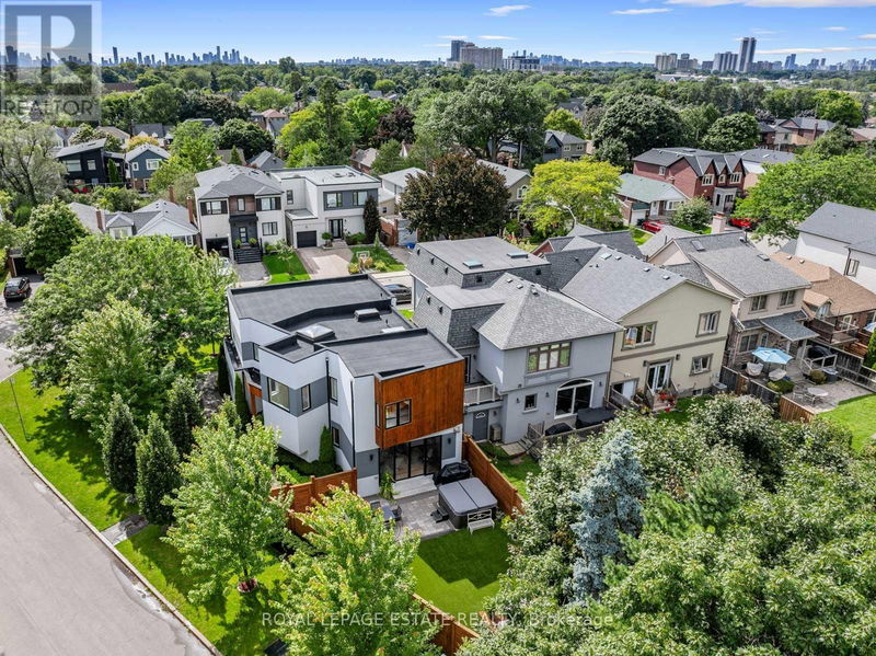 1 Hunt Club Drive  Toronto (Birchcliffe-Cliffside), M1N2W6 | Image 40