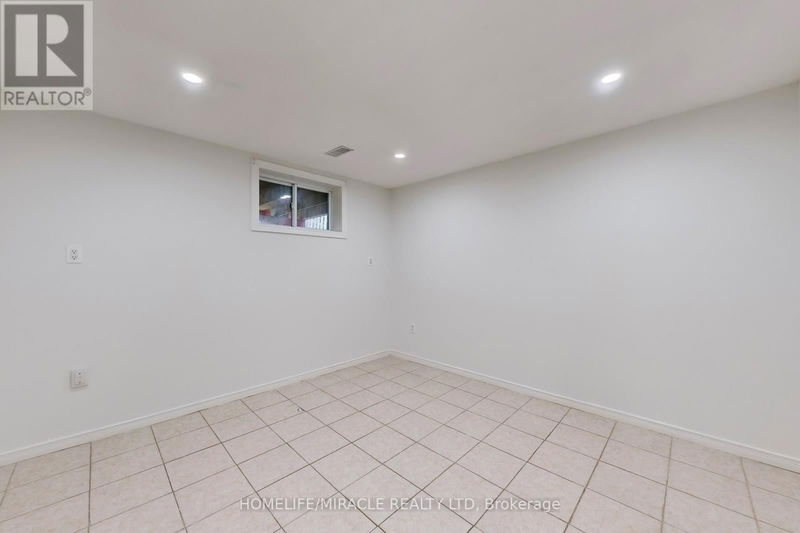 58 Crittenden Square  Toronto (Malvern), M1B1V1 | Image 32