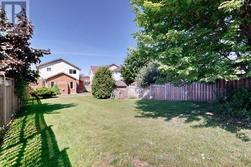 1910 Dalhousie Crescent  Oshawa (Samac), L1G8C4 | Image 39