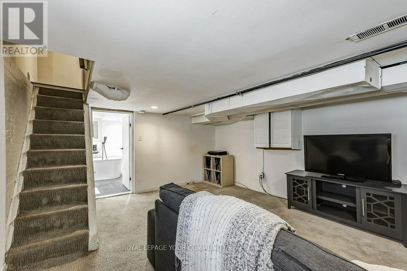 146 Floyd Avenue  Toronto (Broadview North), M4K2B7 | Image 26