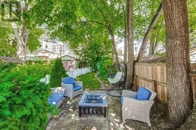 146 Floyd Avenue  Toronto (Broadview North), M4K2B7 | Image 33