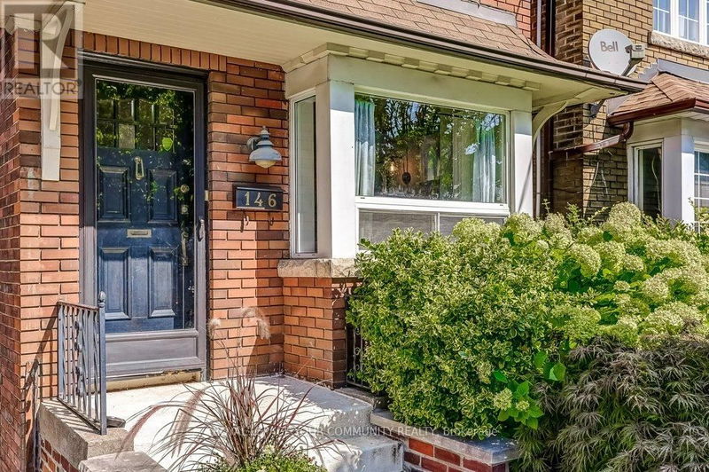 146 Floyd Avenue  Toronto (Broadview North), M4K2B7 | Image 4