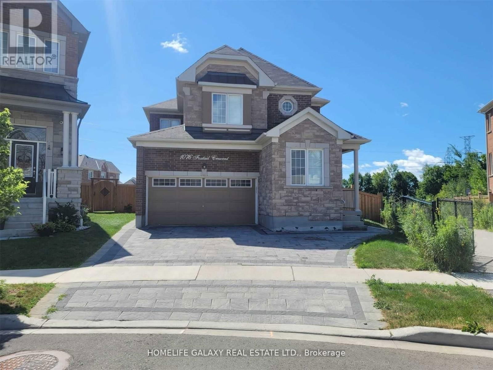 1076 FOXTAIL CRESCENT Image 1