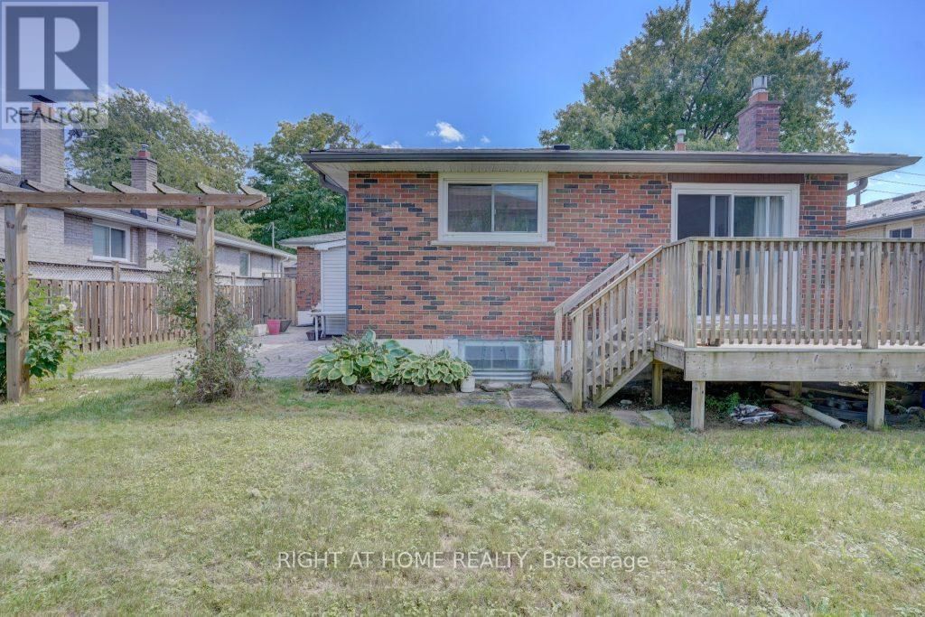 4010 ELLESMERE ROAD Image 34