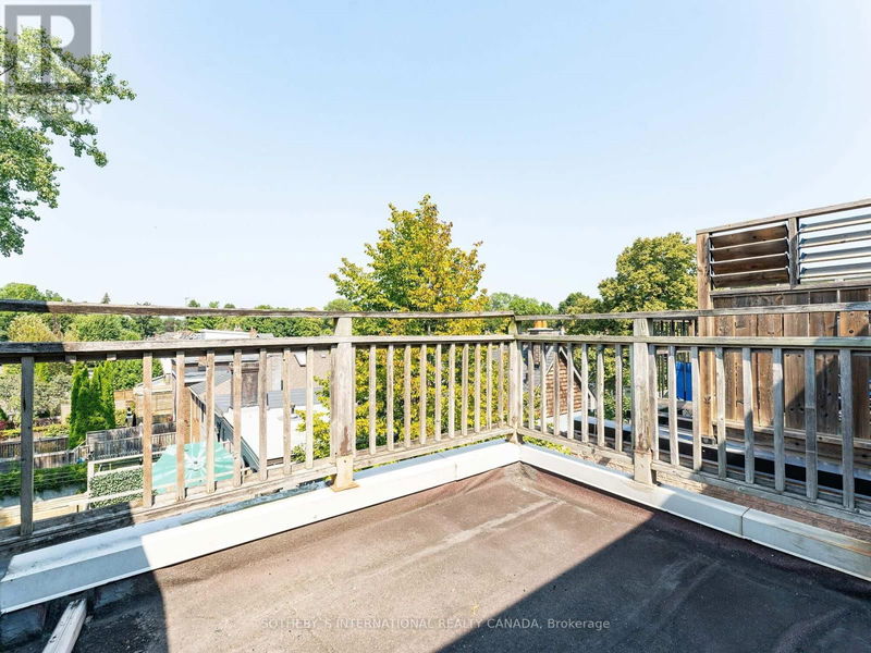 12 Dorothy Bullen Place  Toronto (Greenwood-Coxwell), M4L3X8 | Image 25