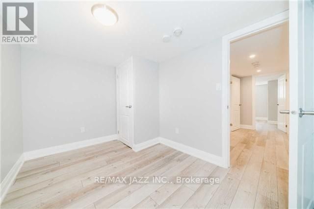 UNIT #2 - 93 BEATRICE STREET W Image 6