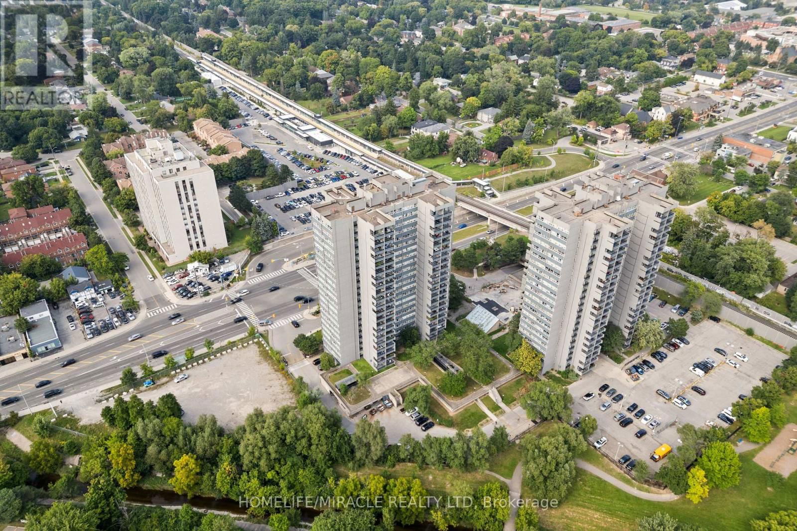 806 - 4091 SHEPPARD AVENUE E Image 32