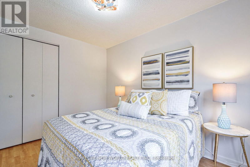 45 Trott Square  Toronto (Malvern), M1B1V9 | Image 6