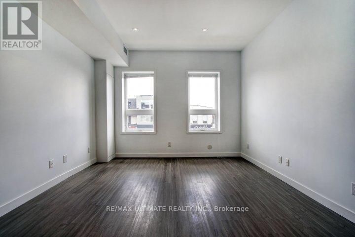 2 - 492 DANFORTH AVENUE Image 4