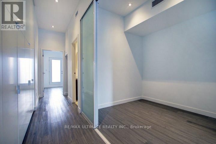 2 - 492 DANFORTH AVENUE Image 8