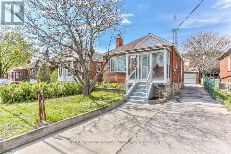 378 O'connor Drive  Toronto (East York), M4J2V7 | Image 1