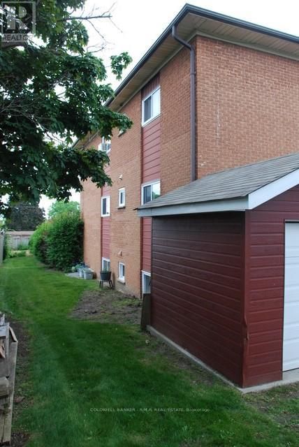 439 AUSTEN COURT Image 15