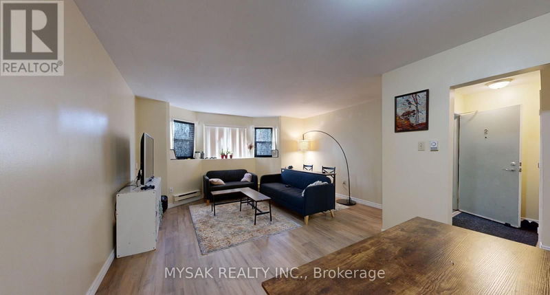 10 Ivy Avenue  Toronto (South Riverdale), M4L2H7 | Image 5