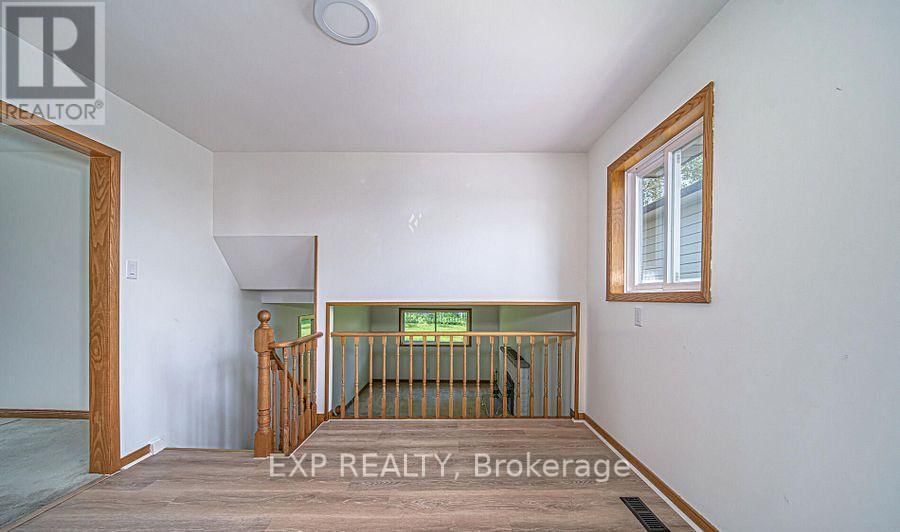 153 CLAPPISON BOULEVARD Image 7