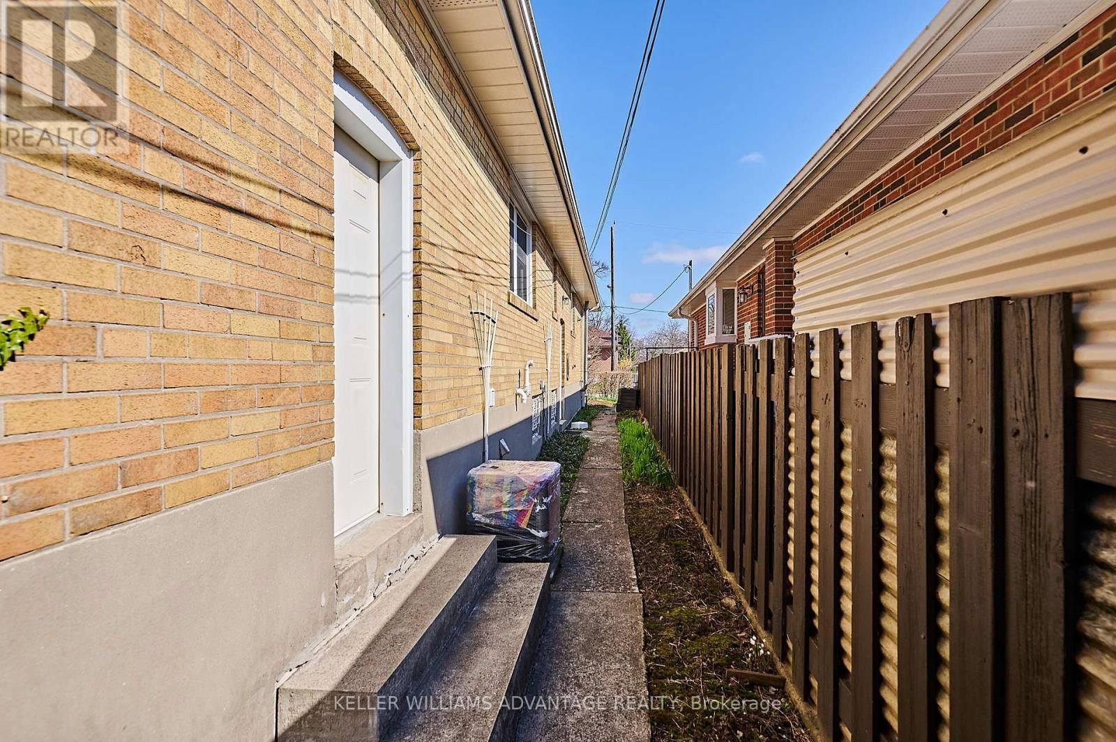 55 ROWATSON ROAD Image 30