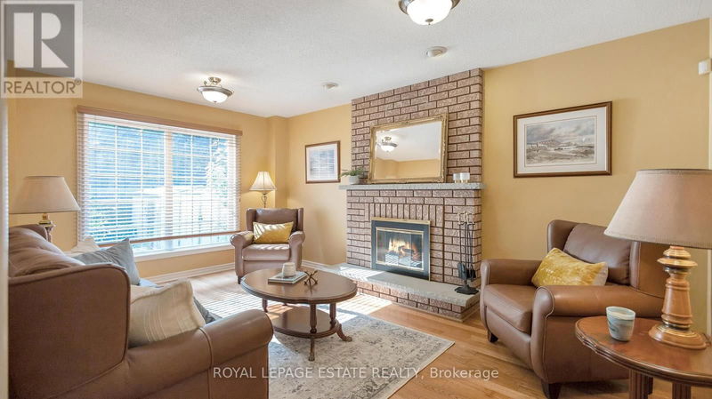 24 Choiceland Boulevard  Toronto (Highland Creek), M1C4X3 | Image 11