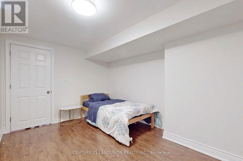 170 Ingleton Boulevard  Toronto (Milliken), M1V1Z7 | Image 26