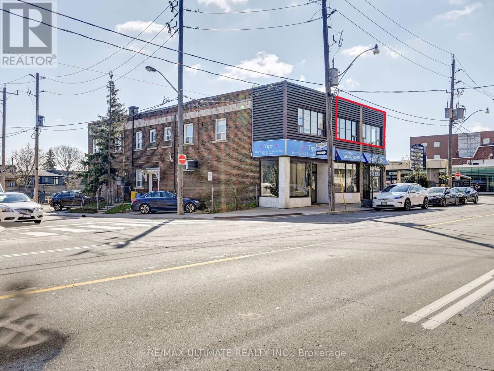 211 - 757 PAPE AVENUE Image 3