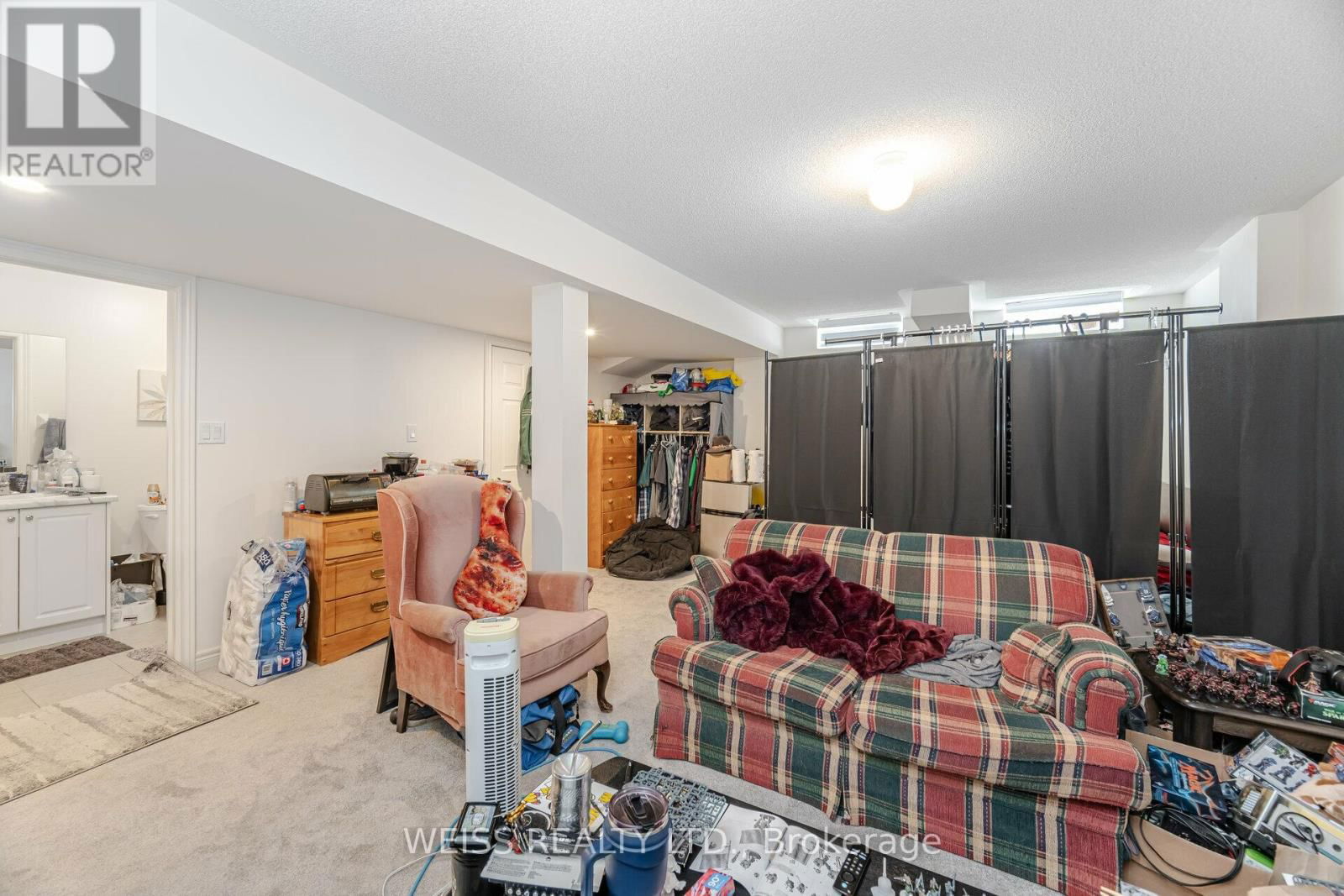 664 FLEETWOOD DRIVE Image 34