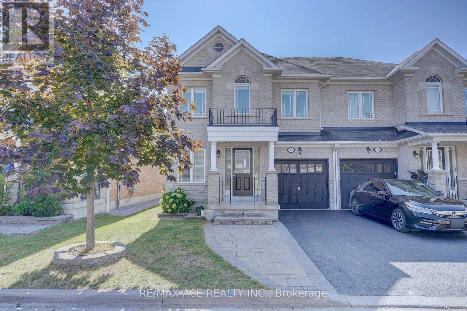 43 WHITLOCK CRESCENT Image 1