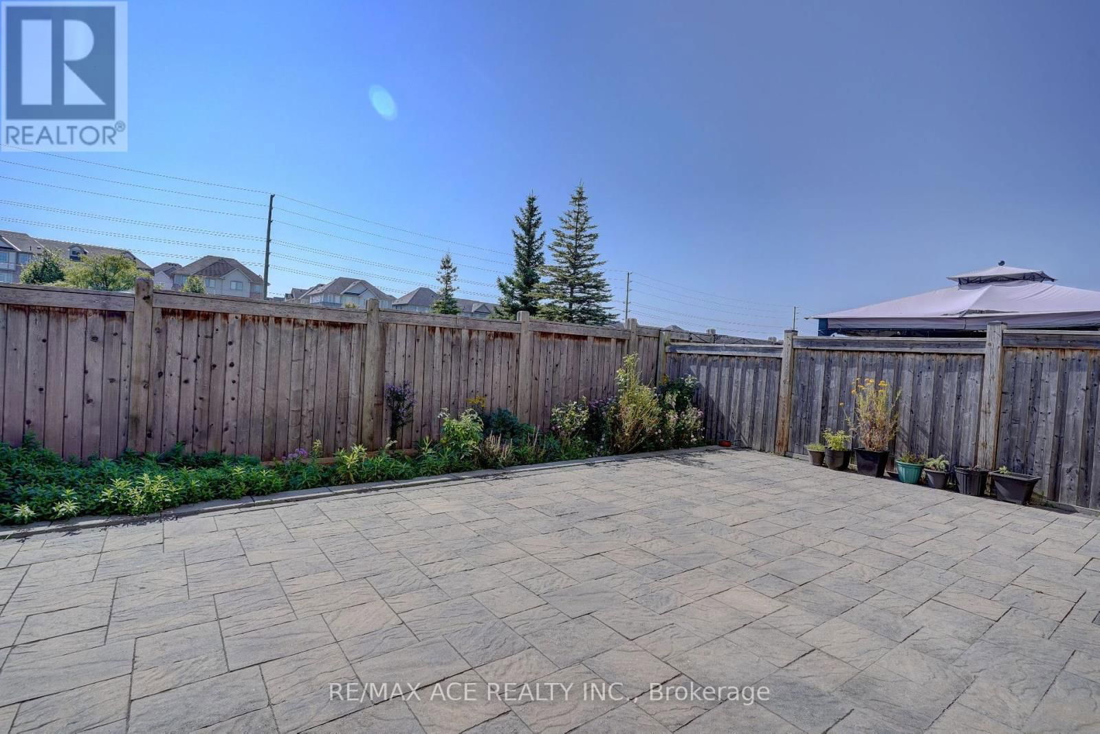 43 WHITLOCK CRESCENT Image 28