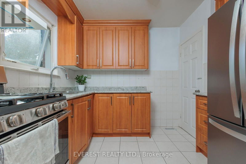 69 Bergen Road  Toronto (Dorset Park), M1P1S3 | Image 13