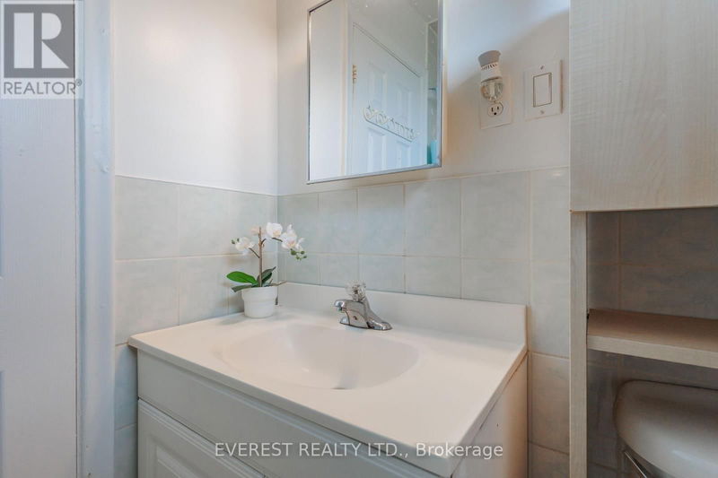 69 Bergen Road  Toronto (Dorset Park), M1P1S3 | Image 23