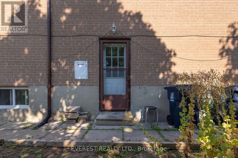 69 Bergen Road  Toronto (Dorset Park), M1P1S3 | Image 36