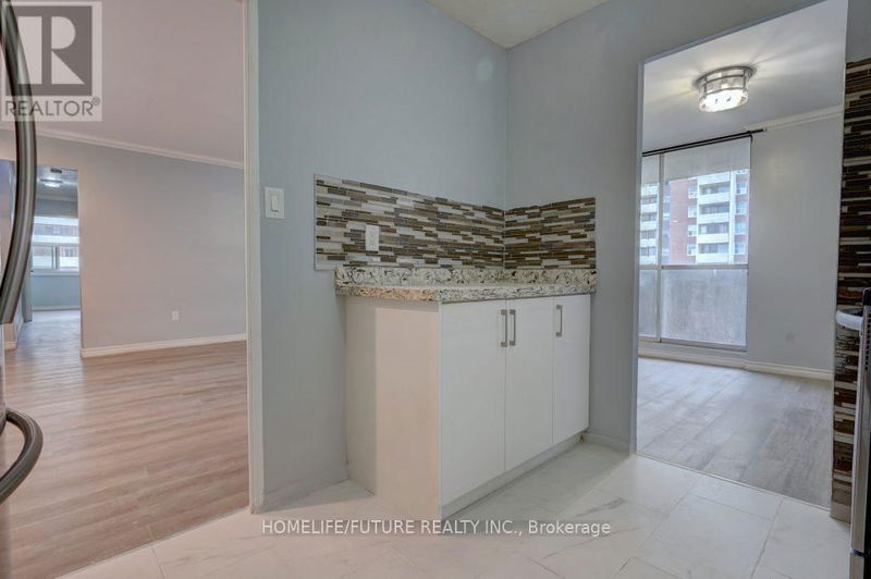  2519 - 5 Massey Square  Toronto (Crescent Town), M4C5L6 | Image 14