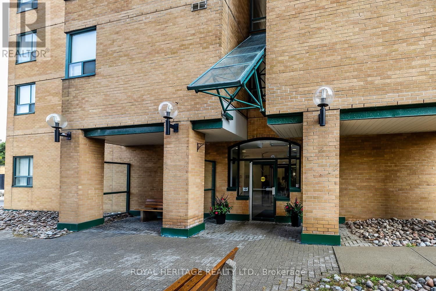 606 - 1665 PICKERING PARKWAY Image 3