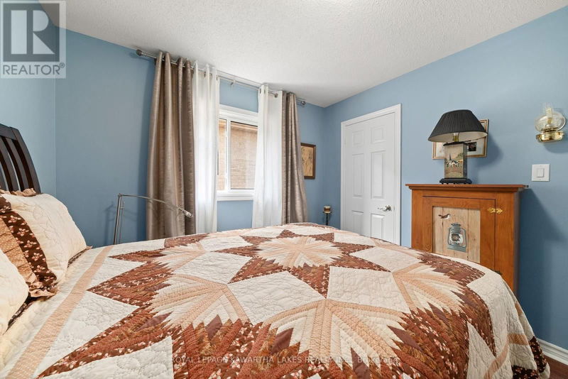 3 Harkness Drive  Whitby (Rolling Acres), L1R0C3 | Image 21