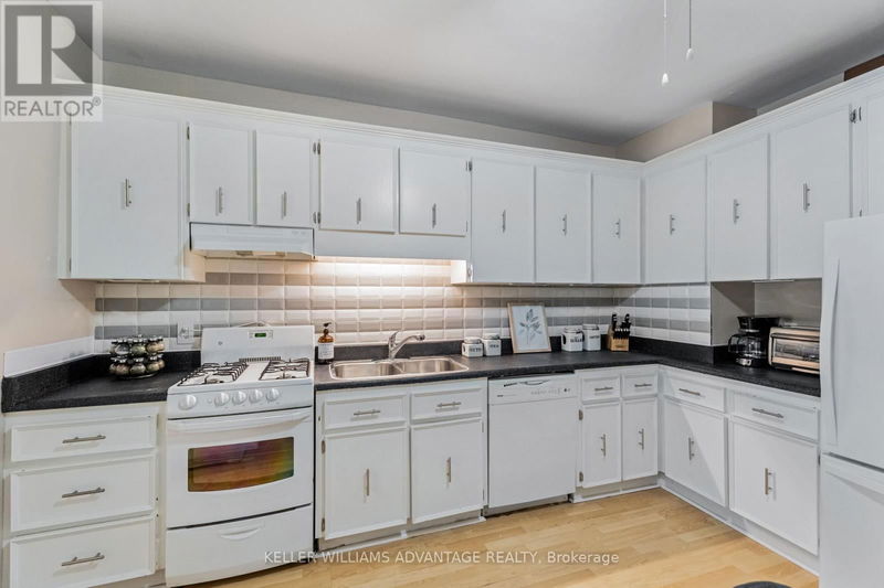 149 Wheeler Avenue  Toronto (The Beaches), M4L3V5 | Image 10