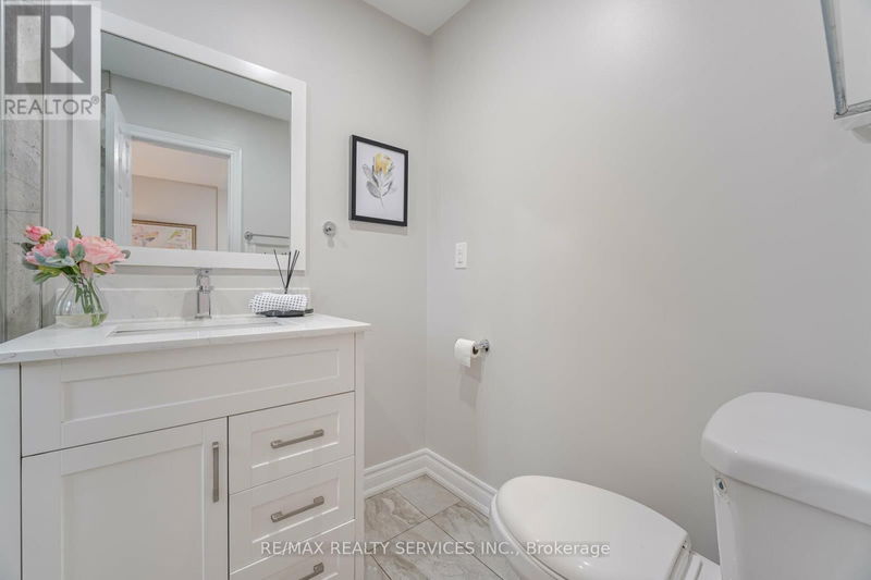 19 Horton Boulevard  Toronto (Eglinton East), M1J1K7 | Image 14