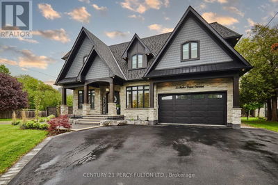 35 Heber Down Crescent  Whitby (Brooklin), L1M1A8 | Image 1