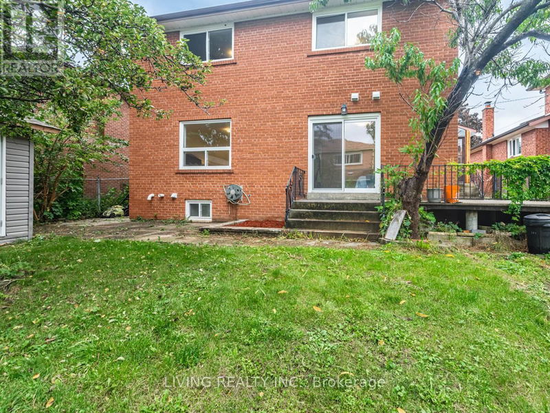 30 Elmartin Drive  Toronto (Steeles), M1W3C5 | Image 35