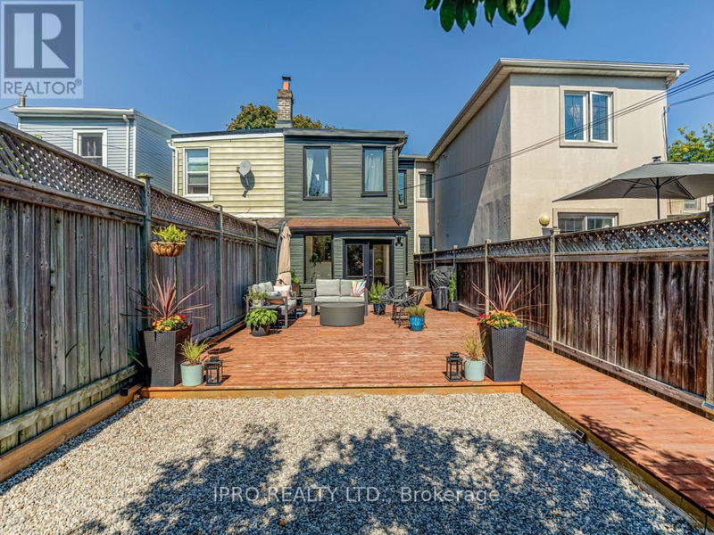 81 Coleman Avenue  Toronto (East End-Danforth), M4C1P8 | Image 33