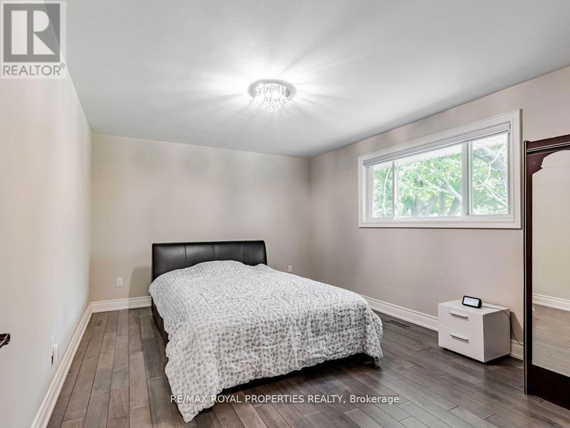 576 Bickle Drive  Oshawa (Northwood), L1L1A9 | Image 19