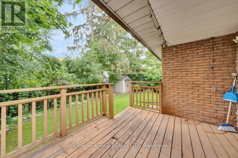 879 Sorrento Avenue  Oshawa (McLaughlin), L1J6V6 | Image 23