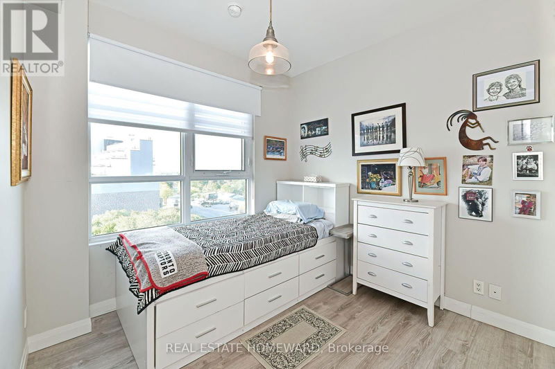  919 - 22 East Haven Drive  Toronto (Birchcliffe-Cliffside), M1N0B4 | Image 15