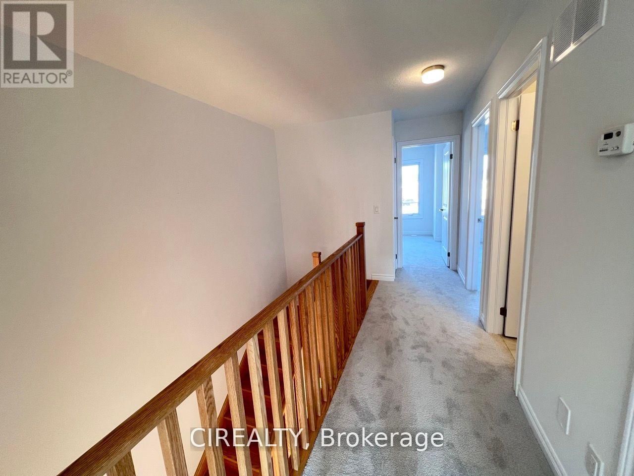 20 SORBARA WAY Image 10