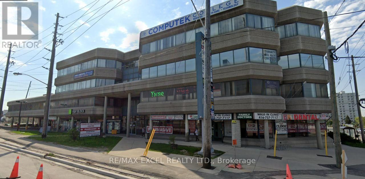 209 - 2425 EGLINTON AVENUE E Image 1