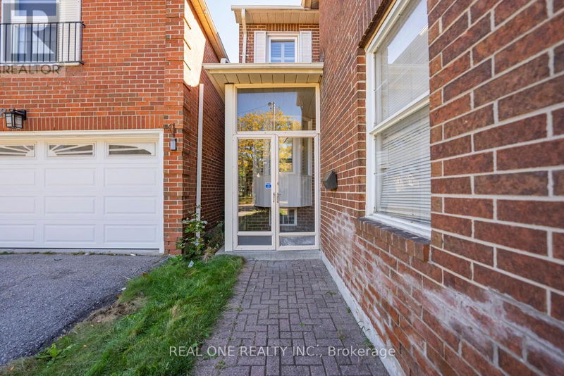 85 River Grove Drive  Toronto (Steeles), M1W3T8 | Image 4