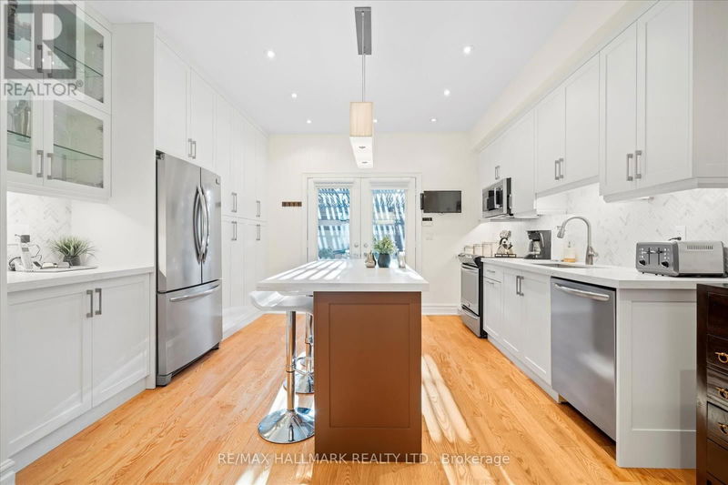 70 Logan Avenue  Toronto (South Riverdale), M4M2M8 | Image 8