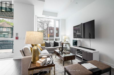 154 Logan Avenue  Toronto (South Riverdale), M4M2N3 | Image 1