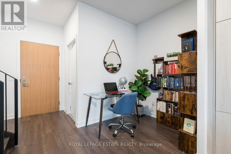 154 Logan Avenue  Toronto (South Riverdale), M4M2N3 | Image 12