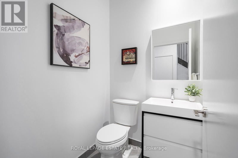 154 Logan Avenue  Toronto (South Riverdale), M4M2N3 | Image 14