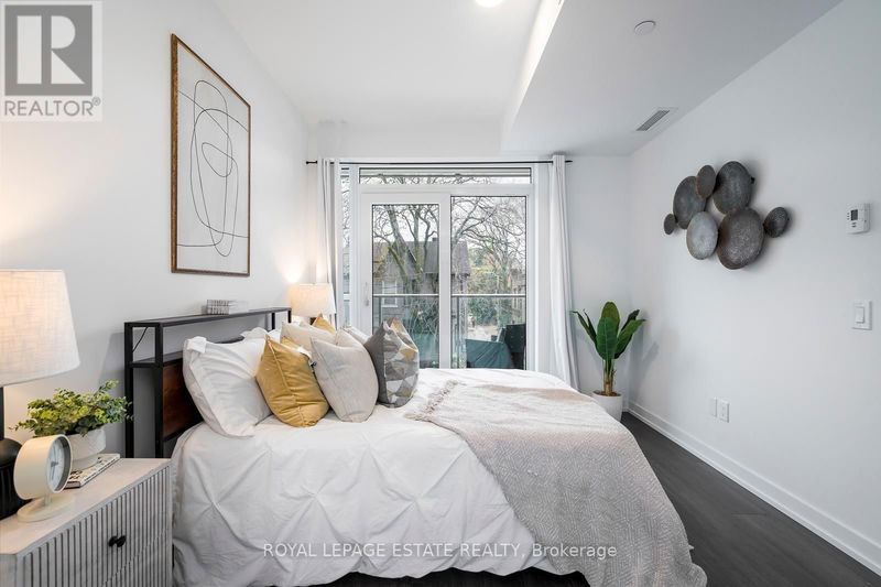 154 Logan Avenue  Toronto (South Riverdale), M4M2N3 | Image 18