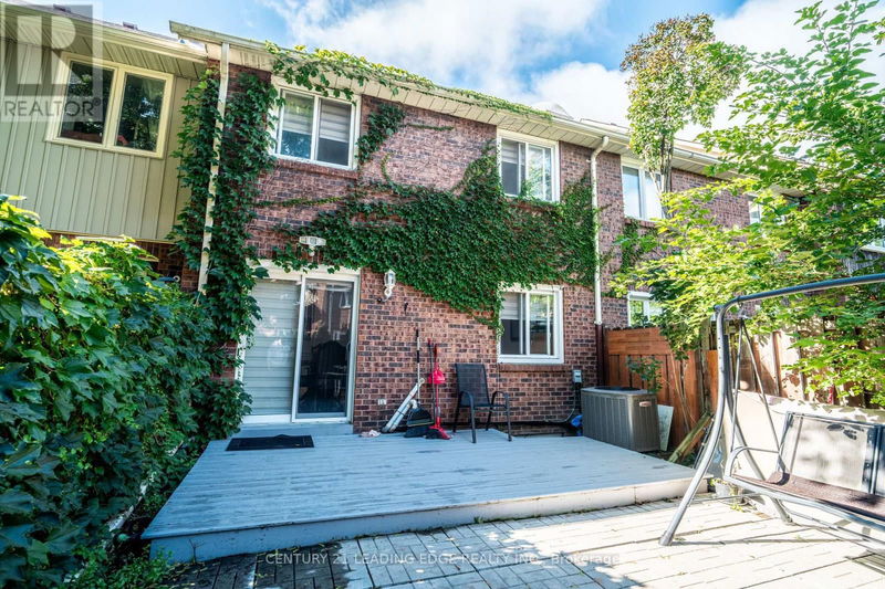 5 ECCLESFIELD Drive  Toronto (Steeles), M1W2Y3 | Image 30