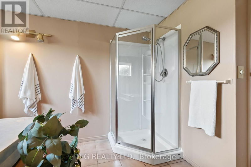 525 Laval Street  Oshawa (Vanier), L1J6L8 | Image 29