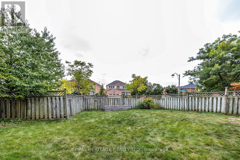 2073 Lynn Heights Drive  Pickering (Liverpool), L1X1P9 | Image 34